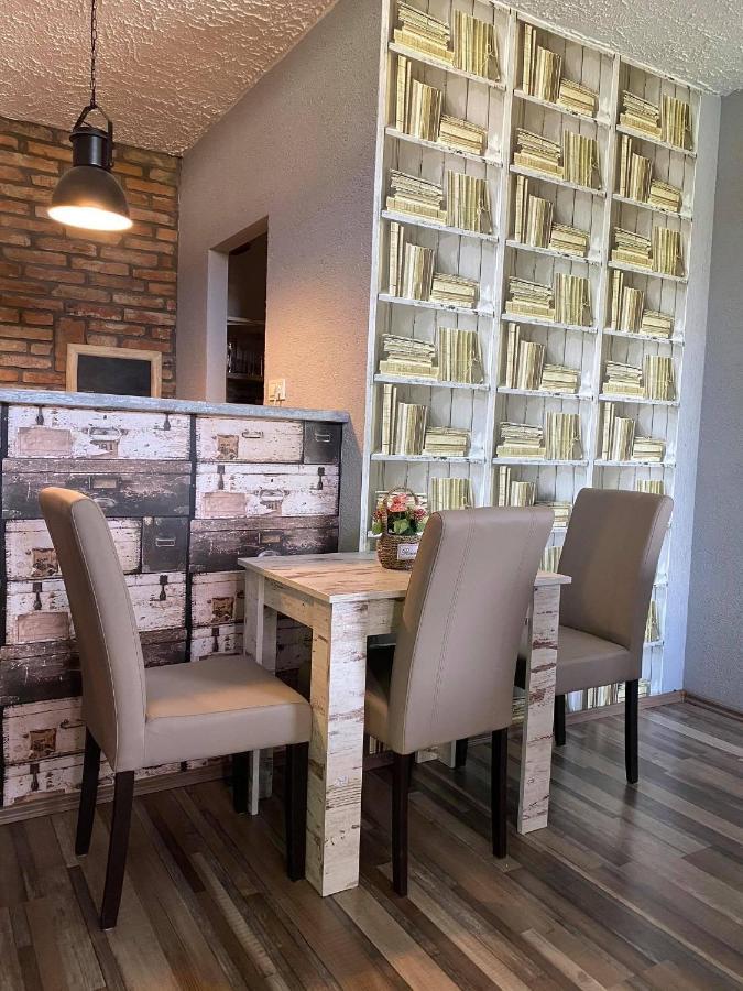 Bed and Breakfast Naphaz Panzio Тисафюред Экстерьер фото